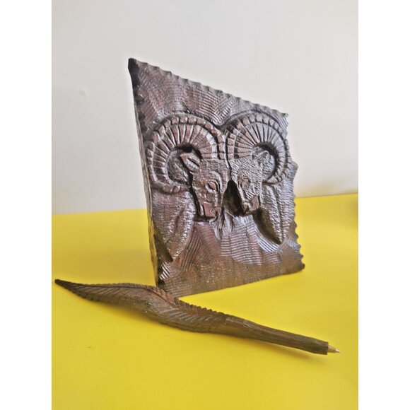 Vintage Large Back Forest Wooden pen holder carving Rams Butting Heads - Picture 10 of 13